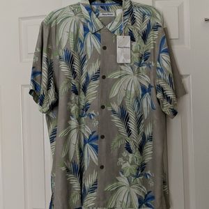 Tommy Bahama men's short sleeve button-up